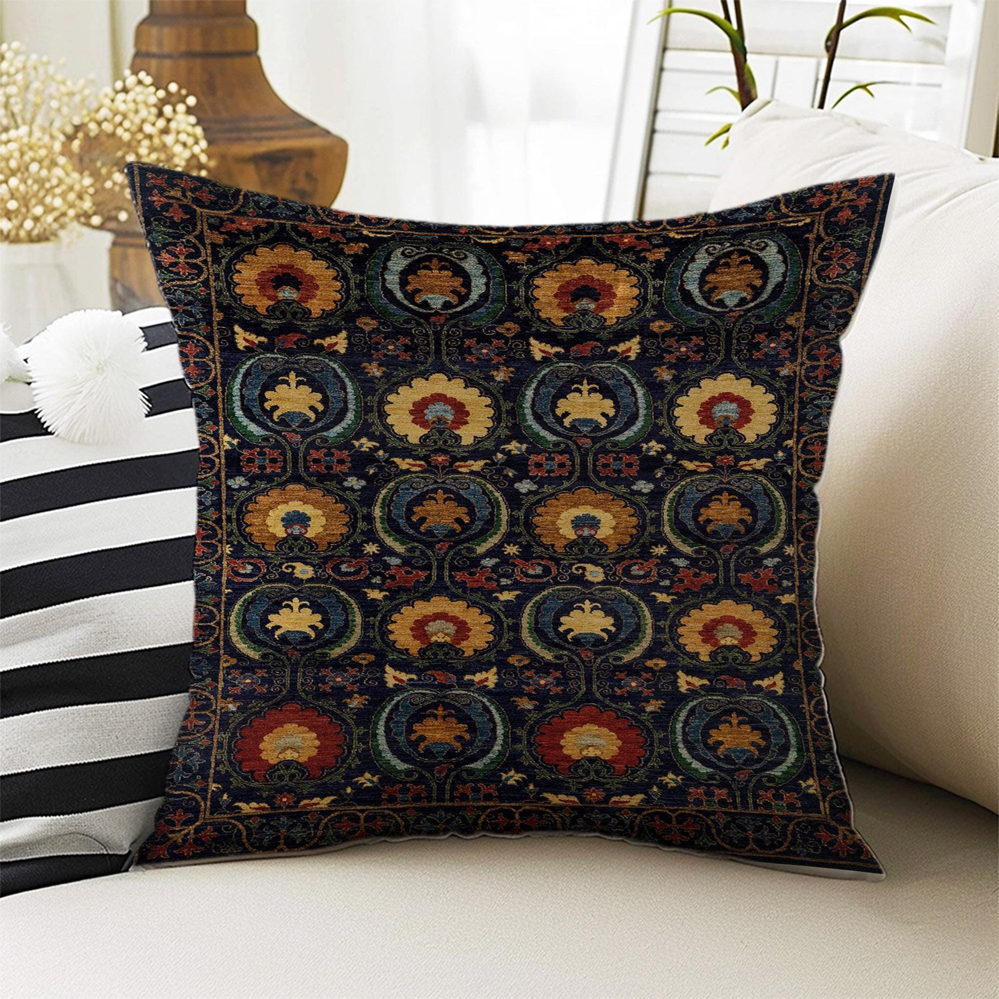 Turkish Kilim Pillow Covers - Vintage Rug Design Cushion Case, Retro Print Throw Pillow Accent for Boho Home Decor