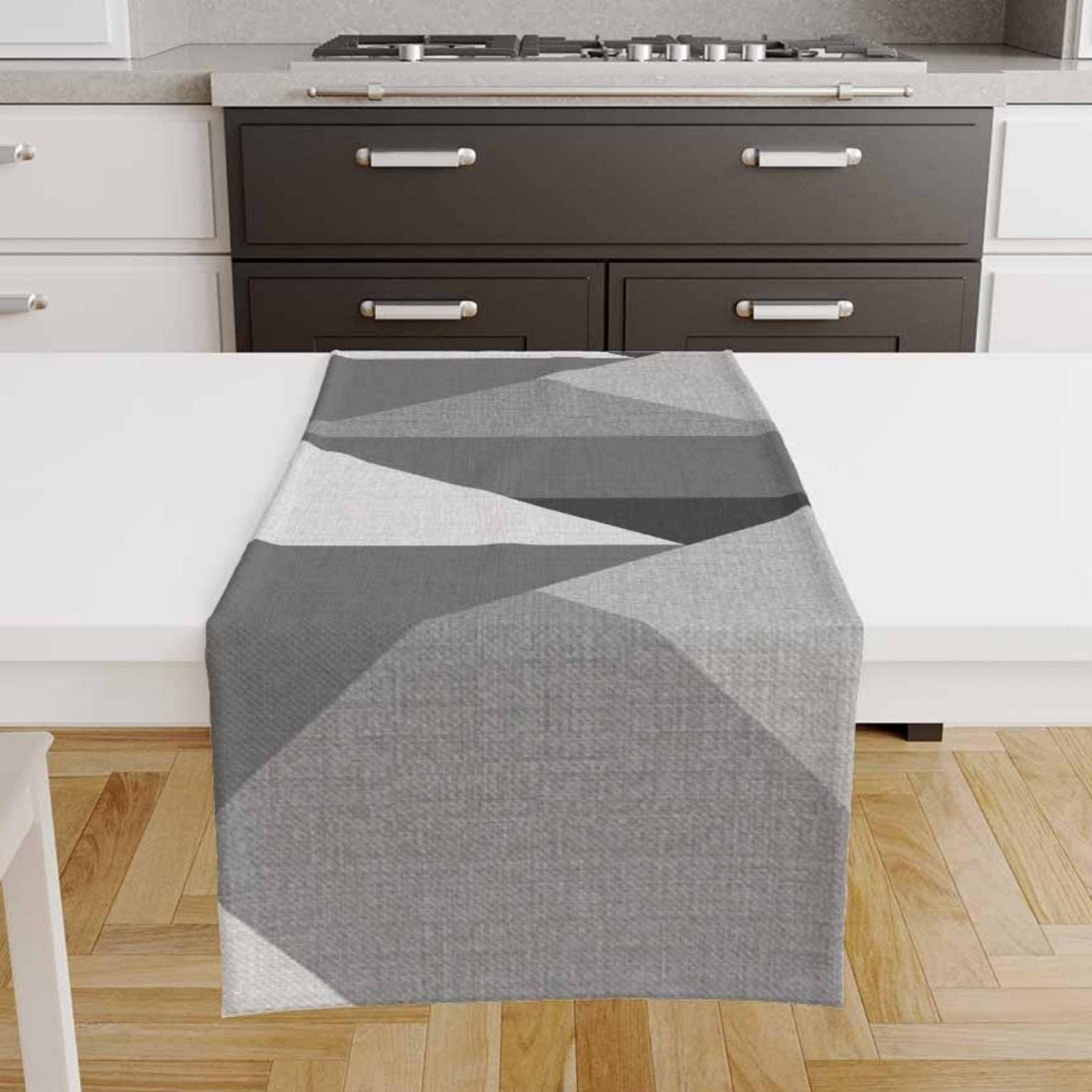 Table Runner Gray White Geometric Triangles Nordic Style Patchwork Textile Home Decor Accent for Dining Room