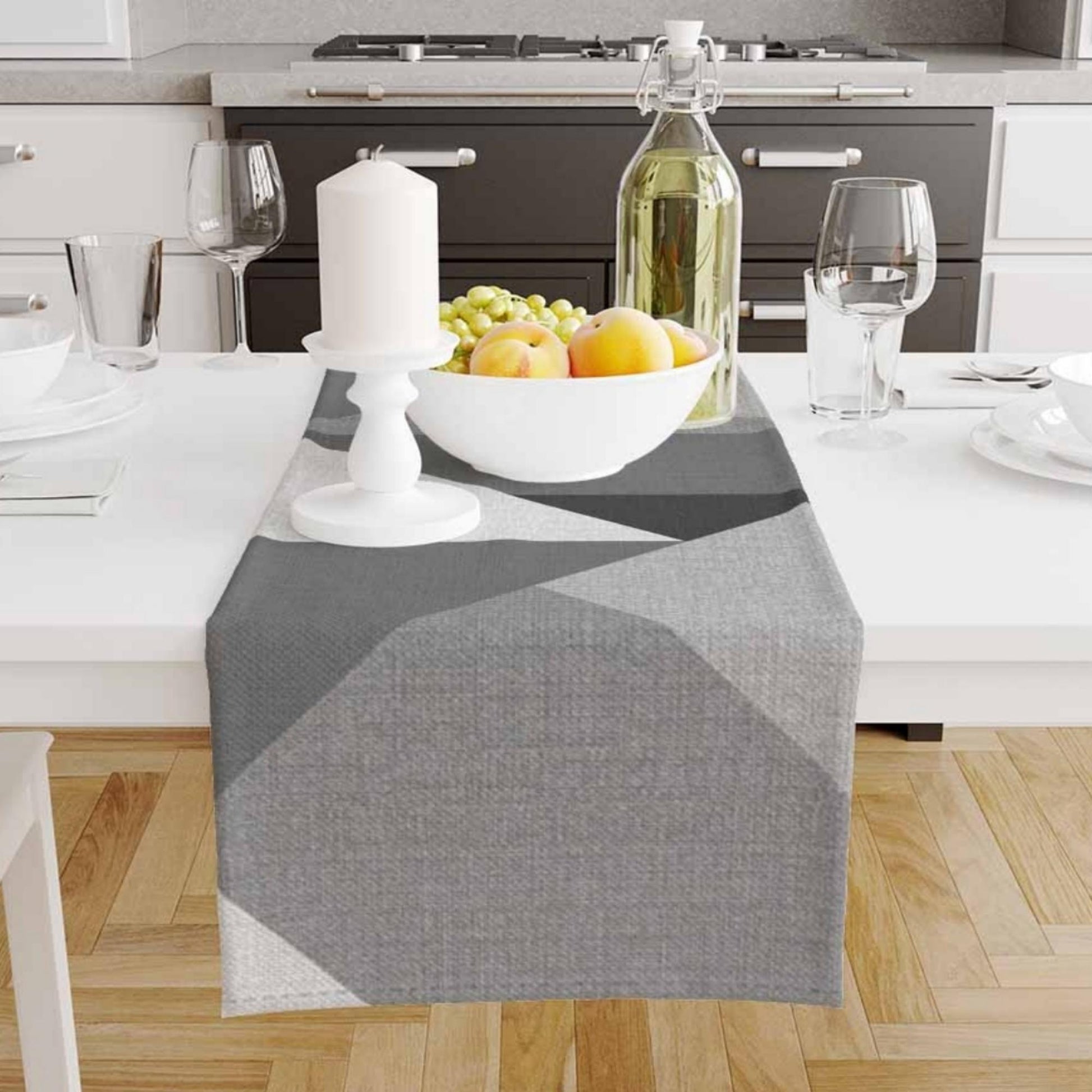 Table Runner Gray White Geometric Triangles Nordic Style Patchwork Textile Home Decor Accent for Dining Room