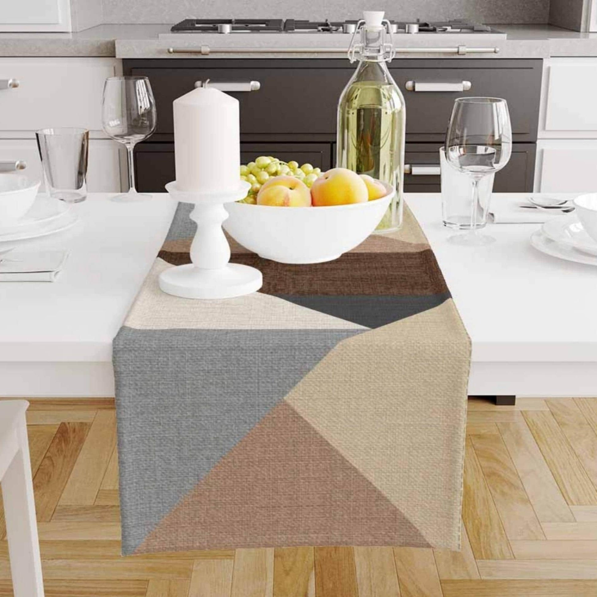 Table Runner Brown Black Gray Black Triangles Geometric Patchwork Nordic Style, Traditional Dining Room Decor, Textile Accent for Home Table