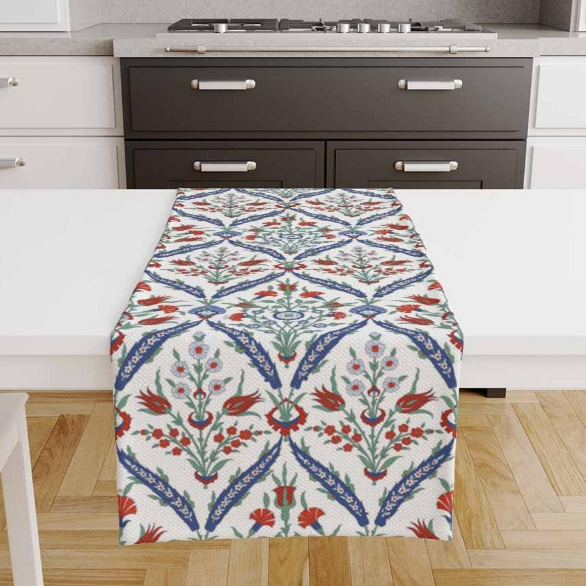 Table Runner Authentic Retro Turkish Ottoman Floral Red Tulip Flowers Modern Dining Room Decor Accent Home Decoration