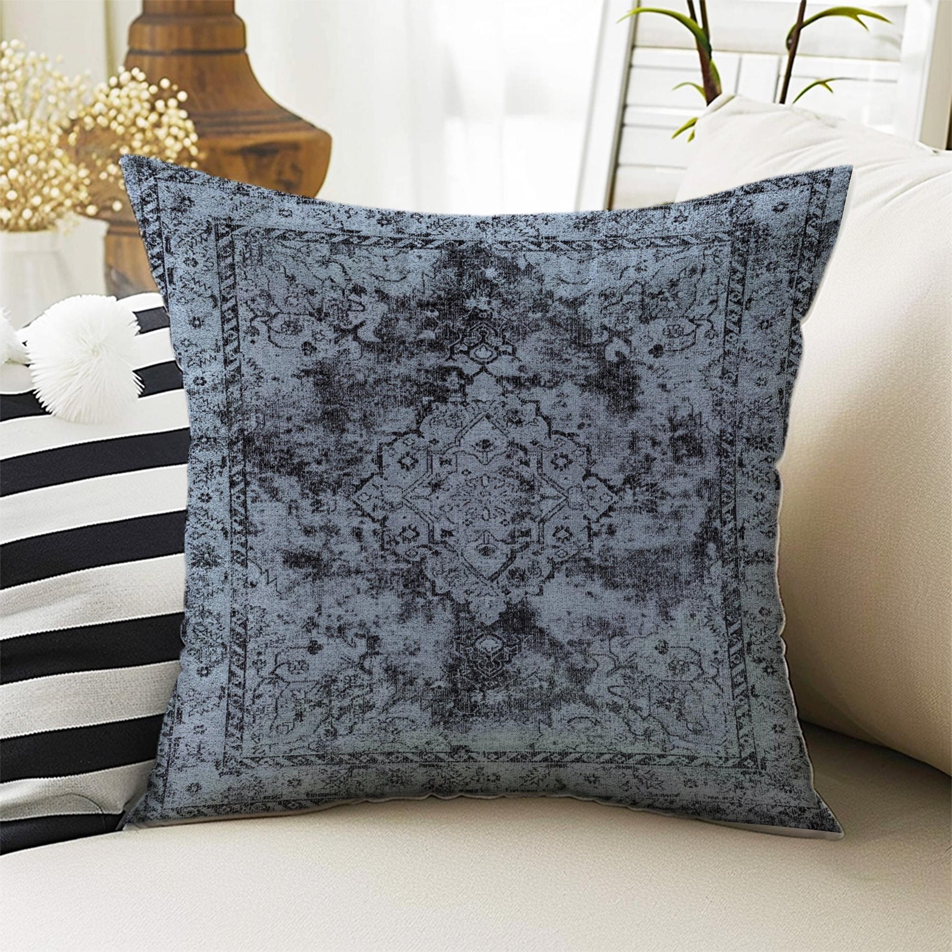 Rug Design Pillow Covers - Colorful Turkish Kilim Pattern Cushion Case, Retro Print Throw Pillow, Vintage Style Accent Pillow Covers